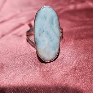 925 Sterling Silver Ladies Ring Size 10.5 With Beautiful Blue/ White Stone.